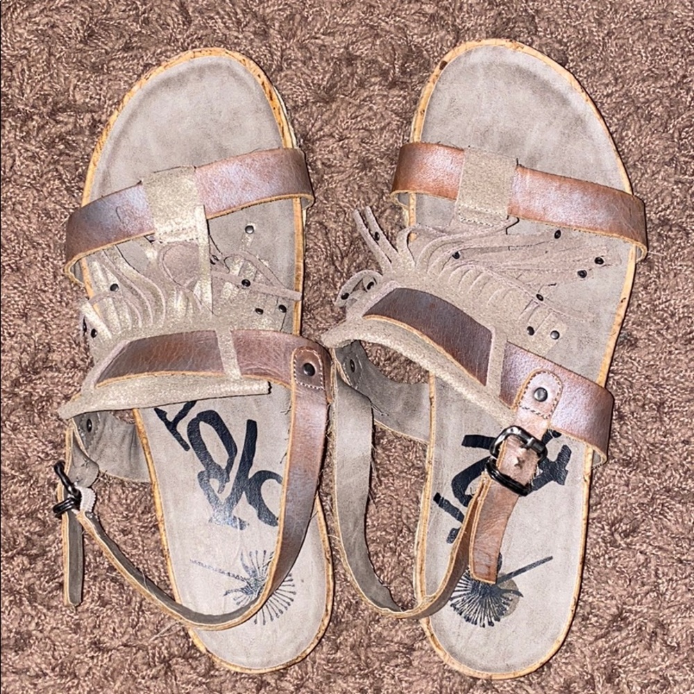 OTBT sandals